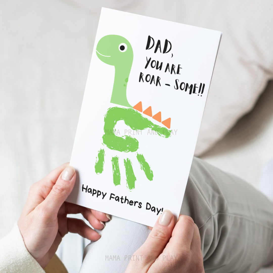 ¡La Tarjeta del Día del Padre más especial! ¡Simplemente imprime, sella huellas de manos y sorprende a tu papá! Ya sea que lo hagas en el preescolar, guardería o en casa. Crea un recuerdo memorable para papá con estas divertidas impresiones artísticas este Día del Padre. Disponible en inglés y español: The best dad, El mejor papá